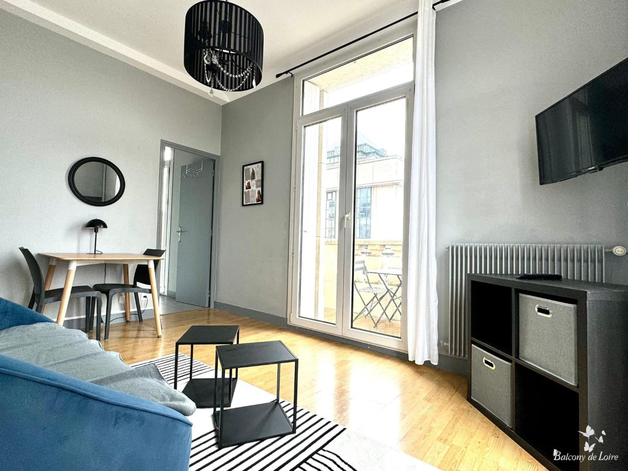 Balcony De Loire *